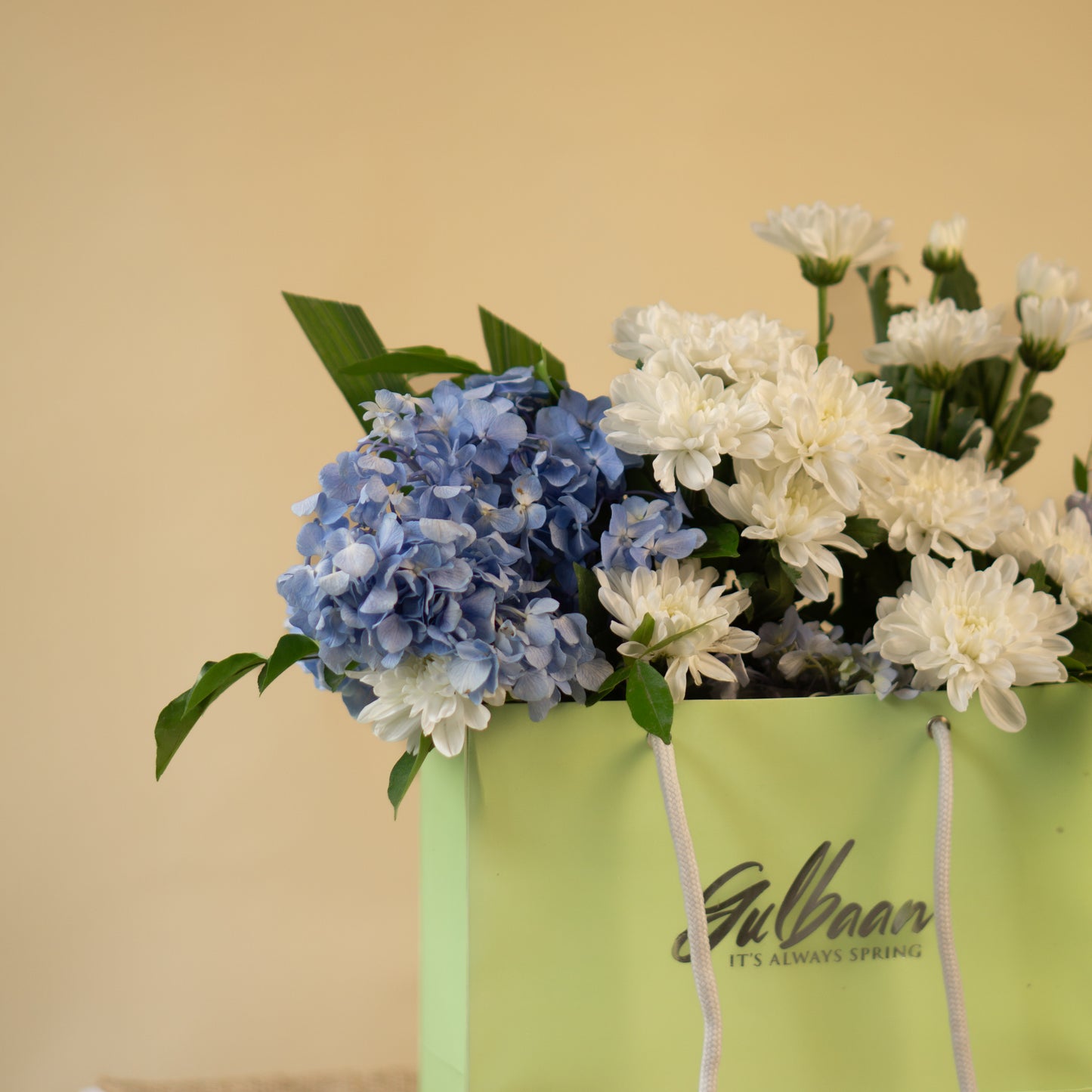 Blossom Clutch