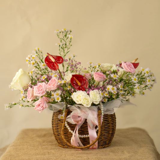 Pearl Bloom Purse