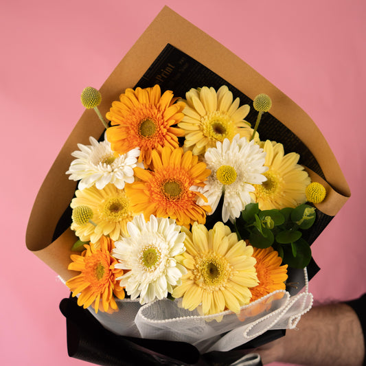 Saffron Dusk Bouquet