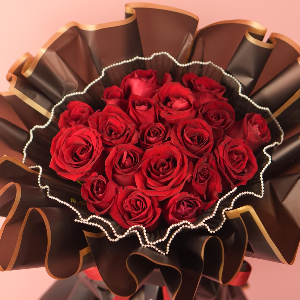 Ever Red (20 Roses)