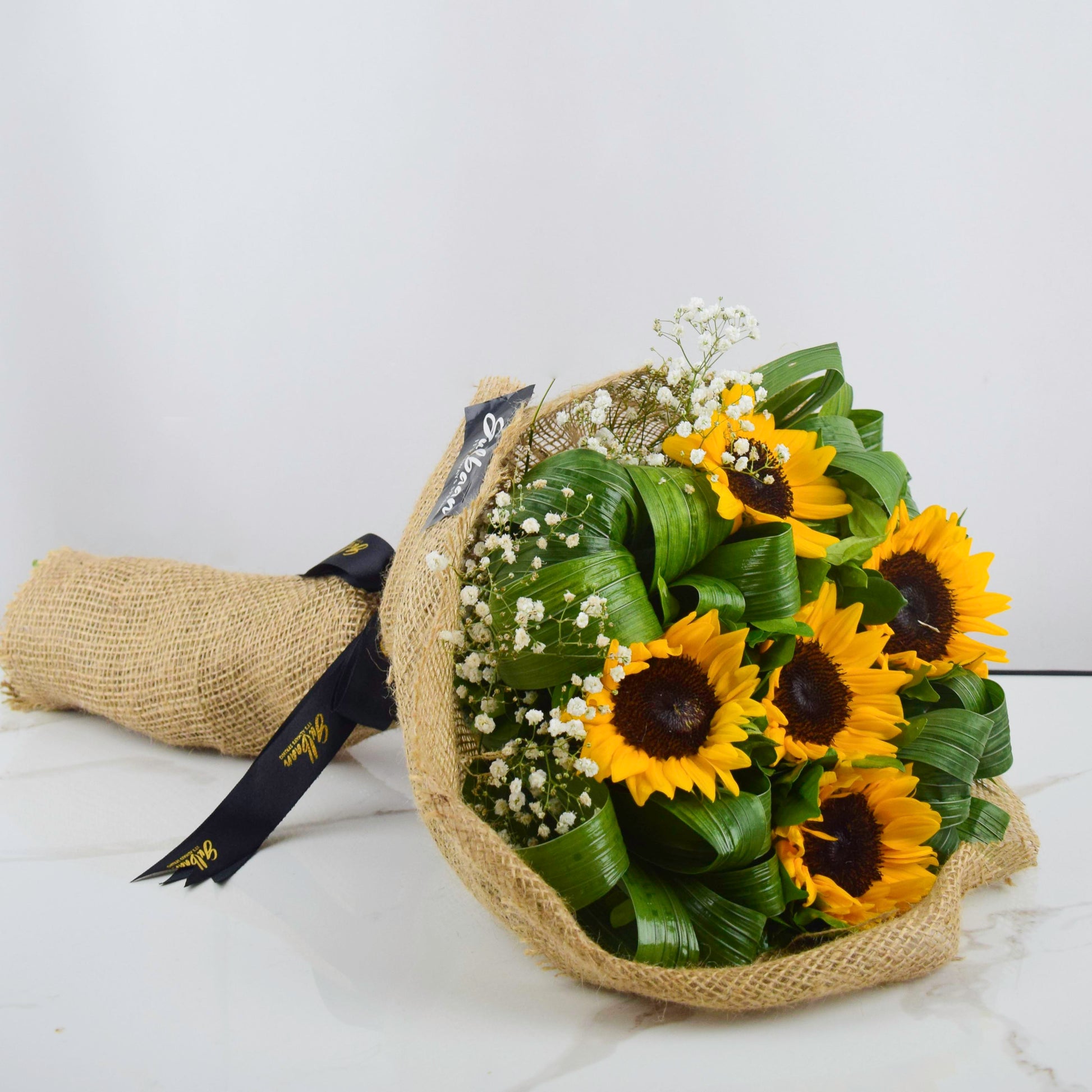 Summer Magic  Burlap Bouquet – Gulbaan